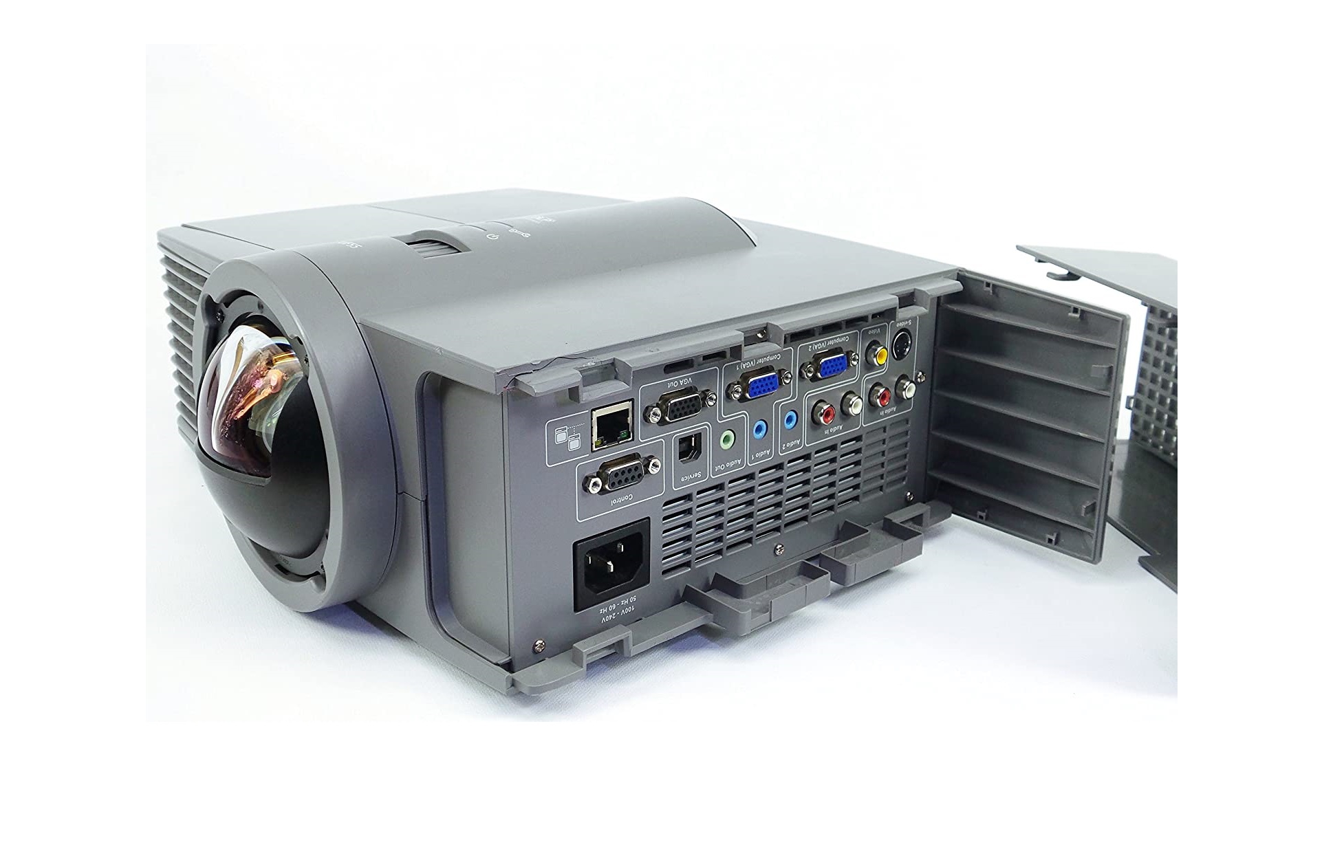 ویدئو پروژکتور اسمارت مدل UF55 دارای ریموت